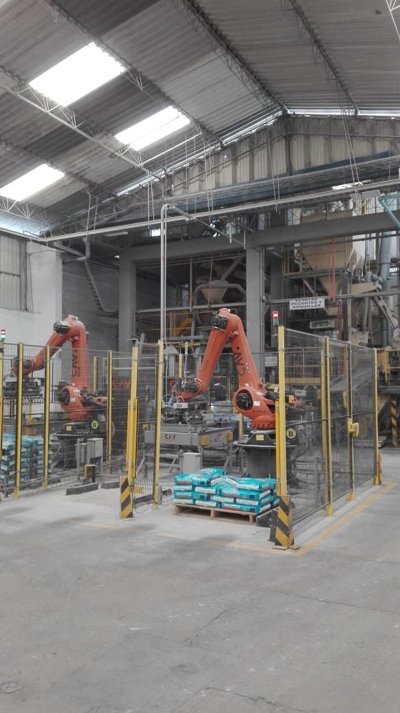 Herramienta final de brazo robótico (EOAT) de MVM Industries con sistema de agarre especializado para automatización industrial de alta precisión